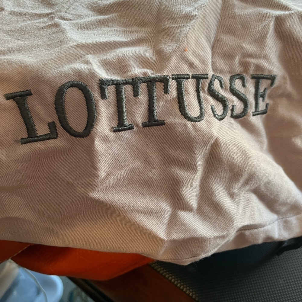 Lottusse Leather Tote Bag - Picture 7 of 7